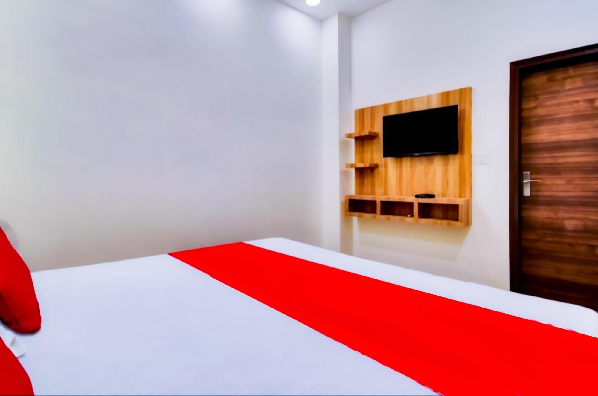 Hotel Sukoon - Ramesh Nagar นิวเดลี ภายนอก รูปภาพ