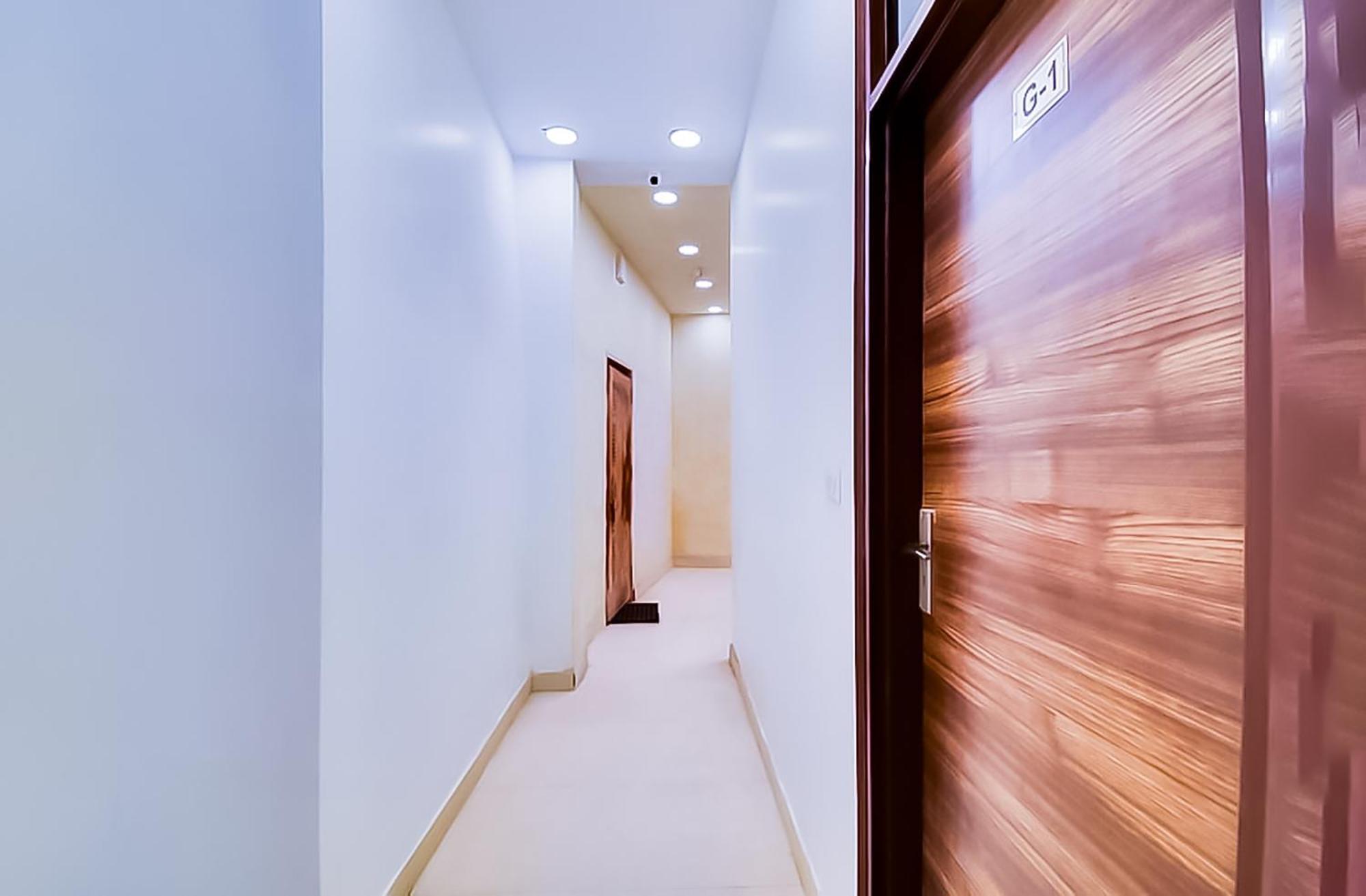 Hotel Sukoon - Ramesh Nagar นิวเดลี ภายนอก รูปภาพ